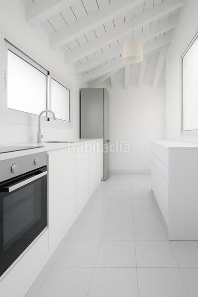 Foto 983e9f2f-d3de-46d5-a509-650d757ead2a. Zweistöckige wohnung mit heizung in Centro Histórico Málaga