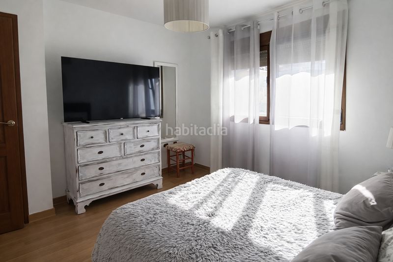 Foto 85ec43f5-72a5-4605-8bc5-a4d02298861e. Chalet con camino parcheggio piscina in Capellanía - Retamar Alhaurín de la Torre