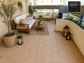 Flat  Avenida de la aurora 43. Piso en venta en avenida de la aurora
