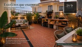 Casa aparellada a Calle Compositor Carmelo Bernaola