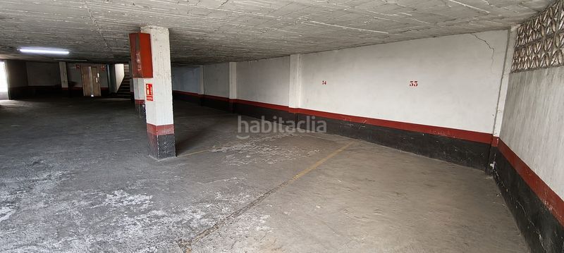 Foto b907271a-f505-4402-907a-65a86288e3d5. Aparcament cotxe a La Trinidad Málaga