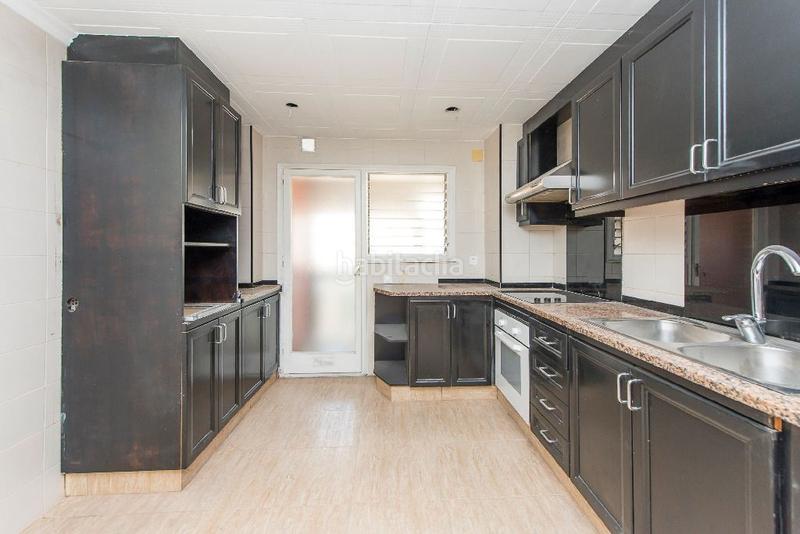 Foto a8a4fd6e-5a19-4e59-a091-e4a7962cf8a9. Appartement dans carrer de joan prim 290 dans Lledoner Granollers