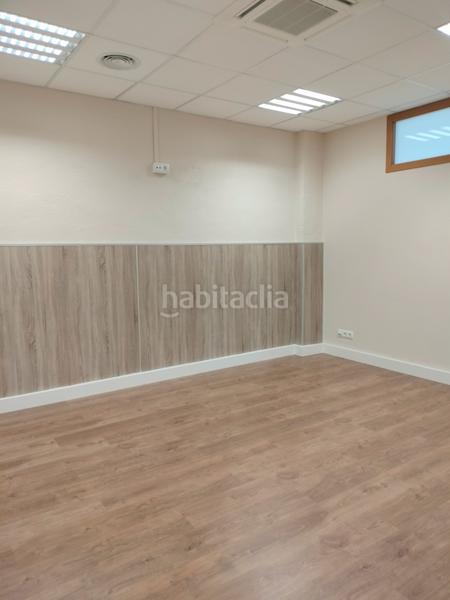 Foto 73debff6-1932-41a4-9a0c-bfd9be37f2a0. Miete büro in carrer rec 37 in Canovelles