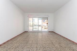 Appartement à Carrer àngel guimerà 15. Atencion inversores!!!!!!!!!!!