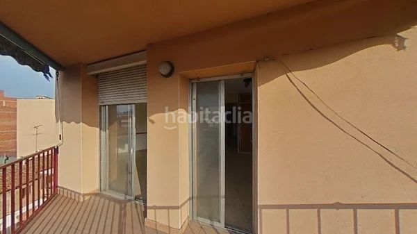 Foto f8aeb29d-44d7-4866-8773-3cbcd013ea9d. Pis amb calefacció a Centre Mollet del Vallès