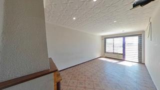 Flat in Carrer Figueres