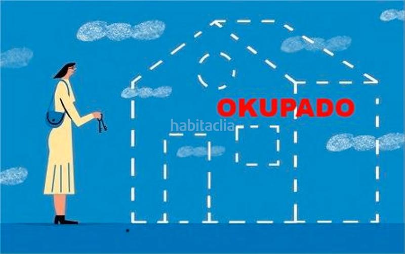 Foto 764058b7-3e2d-4d35-8534-c7d829e7daee. Piso en carrer de valència 70 ***atencion inmueble okupado*** en Mataró