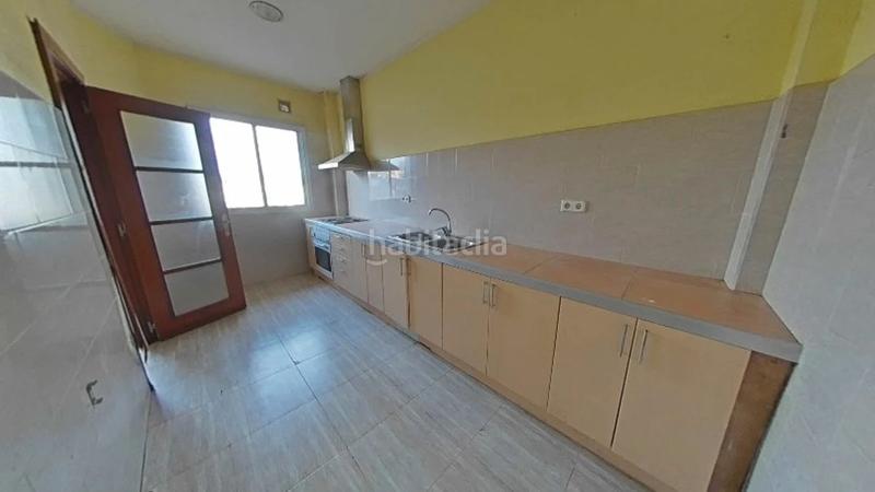 Foto cc260f0a-fd7d-4e17-a030-d9580e730f04. Casa adossada amb calefacció a Can Puiggener Sabadell