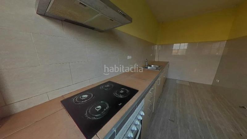 Foto f631b4e2-b54c-4597-9bb9-b658e7159e4d. Casa adossada amb calefacció a Can Puiggener Sabadell