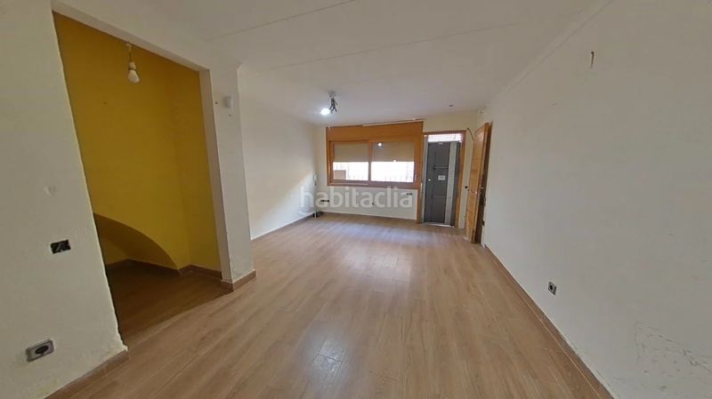 Foto a765499f-752c-4b66-a298-0b60af623f22. Planta baixa a Canet de Mar