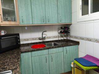 Pis  Carrer sant eudald 48. Con ascensor,3 hab. 157.000