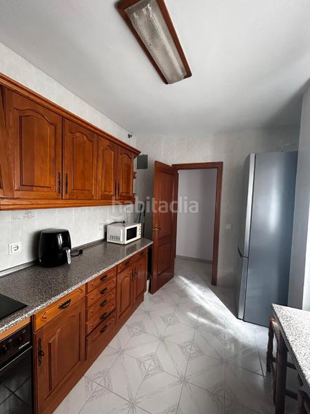 Foto 00556d1b-27a5-4a0e-a1f2-baf1e2c62a3b. Alquiler piso se alquila piso en Coín