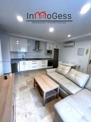 Miete Etagenwohnung  Calle cuesta marzo. Se alquila piso en alhaurín