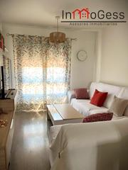 Miete Etagenwohnung  Calle berlín. Se alquila piso en estación de cártama