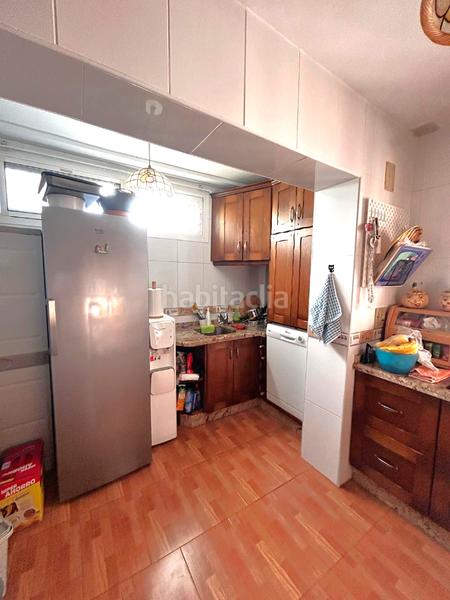 Foto 50c9995b-7a1c-487b-8970-c135543f6d4b. Reihenhaus mit kamin in Coín