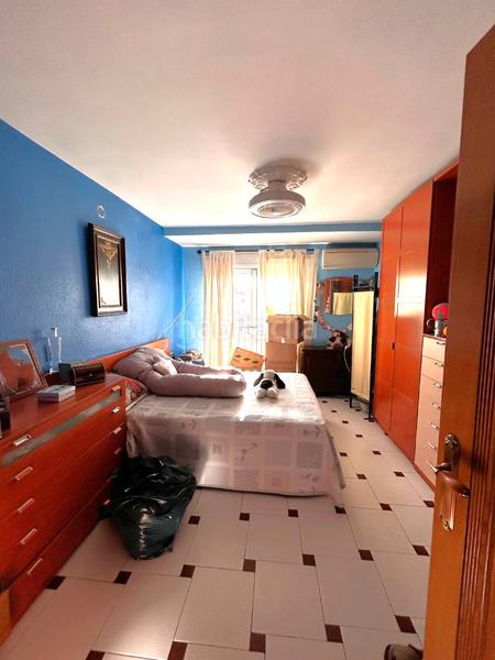 Foto e8b22c53-e337-4344-8443-00e958aa344d. Reihenhaus mit kamin in Coín