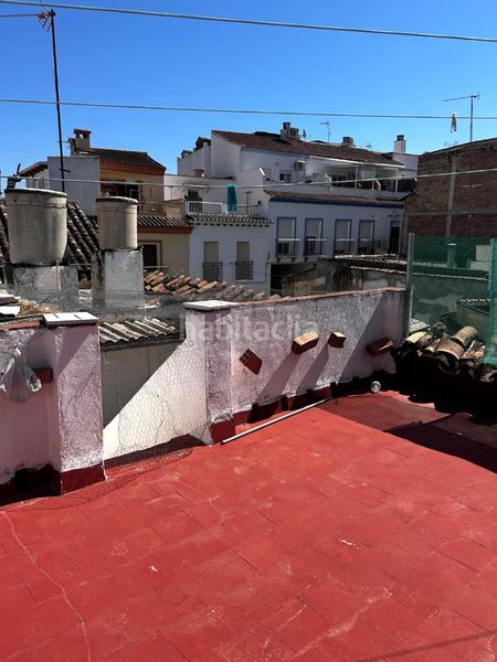 Foto f8f167cd-0e91-4bfd-b4e2-e79cdc539845. Casa adossada a Coín