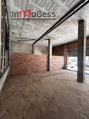 Rent Business premise  Calle infanta elena. Se alquila local para almacenamiento