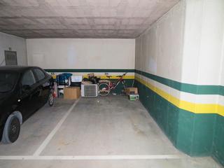 Aparcament cotxe a Calle clara campoamor 7. Venta garaje en coin
