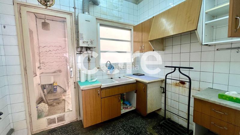 Foto 11b7dd4c-06ce-4ff2-82e9-207436e89c27. Piso  a rehabilitar en el eixample en Fort Pienc Barcelona