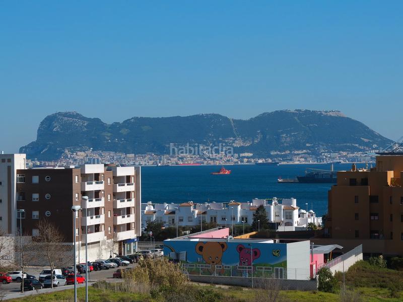 Foto d074e99e-72f4-46b4-aadd-e234664eac83. Flat in La Reconquista - El Rosario Algeciras