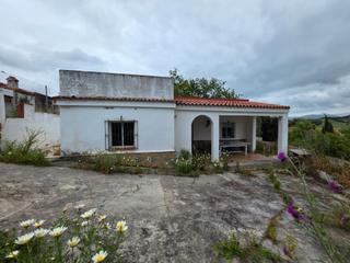 Finca rústica a Jimena de la Frontera. Gran parcela cerca de la estación de jimena