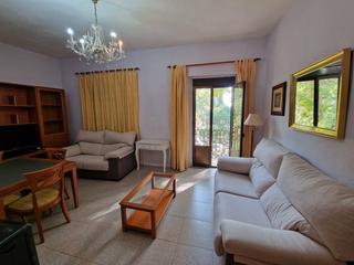 Flat in Avenida Fuerzas Armadas 2