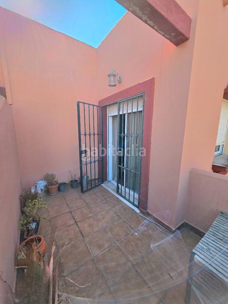 Foto 1bc7ba70-8942-40fd-8bad-c6ef7465bf34. Dúplex piso cerca de la playa. en El Rinconcillo Algeciras