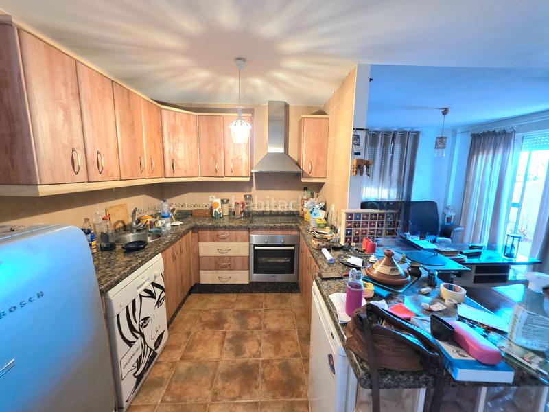 Foto 37b70aa0-4926-45d4-a9c8-9a9b96306933. Dúplex piso cerca de la playa. en El Rinconcillo Algeciras