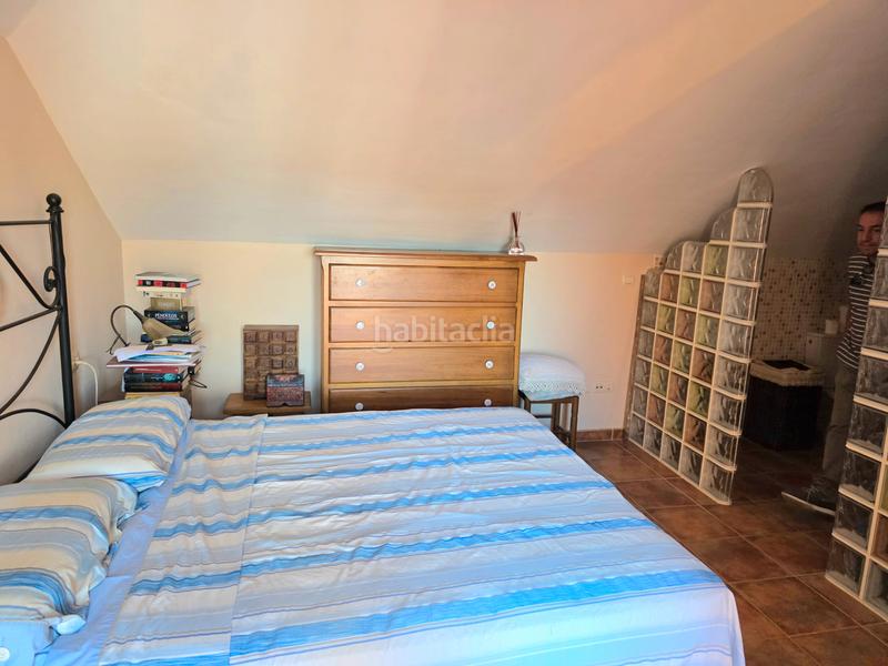 Foto 547b3033-682d-421a-88e7-5848ac6651a9. Dúplex piso cerca de la playa. en El Rinconcillo Algeciras