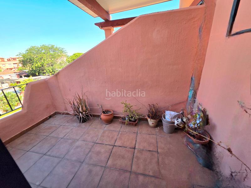 Foto 5cea62ac-41e8-47e7-9709-d6723ea554e8. Dúplex piso cerca de la playa. en El Rinconcillo Algeciras