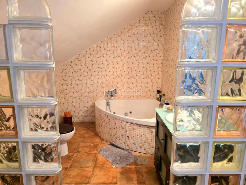 Foto e6dbf04b-887c-47e8-a0f7-a988ff416d9e. Dúplex piso cerca de la playa. en El Rinconcillo Algeciras