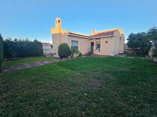 Chalet à San García. Chalet independiente en algeciras - campo de golf