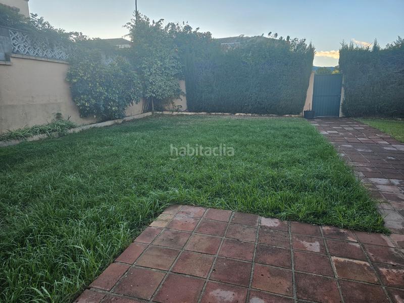 Foto f8222dee-dfe7-4e8d-b833-749180da1976. Chalet avec cheminée parking dans San García Algeciras