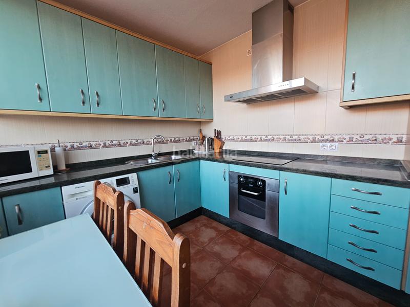 Foto f990161a-51e3-48f3-8126-ede33527a522. Chalet avec cheminée parking dans San García Algeciras