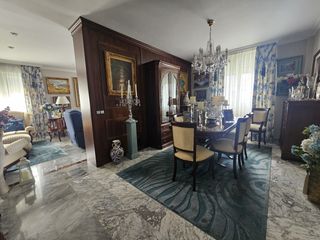 Pis en Casco Antiguo. Piso en excelentes condiciones y muy bien situado.