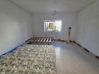 Casa a schiera in Barrios (Los). Casa grande en los barrios