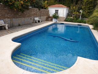 Chalet  N-340. Gran casa en una zona rural muy buena en pelayo