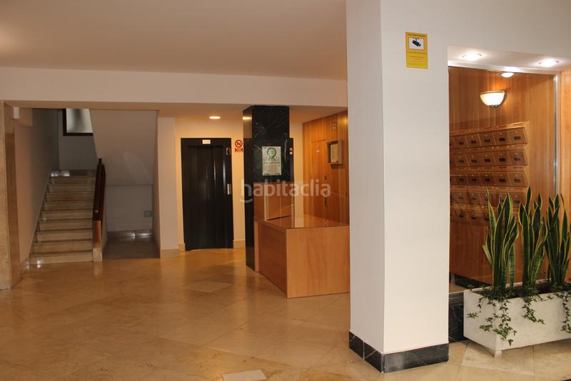 Foto 3d57dc84-5772-4d52-b314-c6d845fdd7b8. Alquiler piso en calle del profesor waksman 20 piso exterior con terraza en bernabéu en Madrid