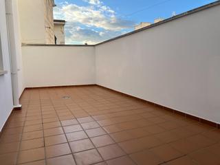 Pis a Don Benito. Piso 2 habitaciones con patio en el centro