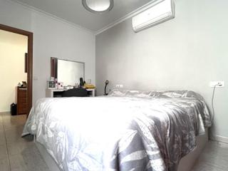 Etagenwohnung  Avenida canovas. Piso familiar en avenida de canovas