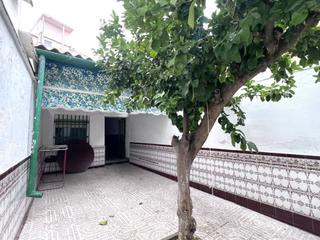 Maison à Don Benito. Media casa en venta en el centro