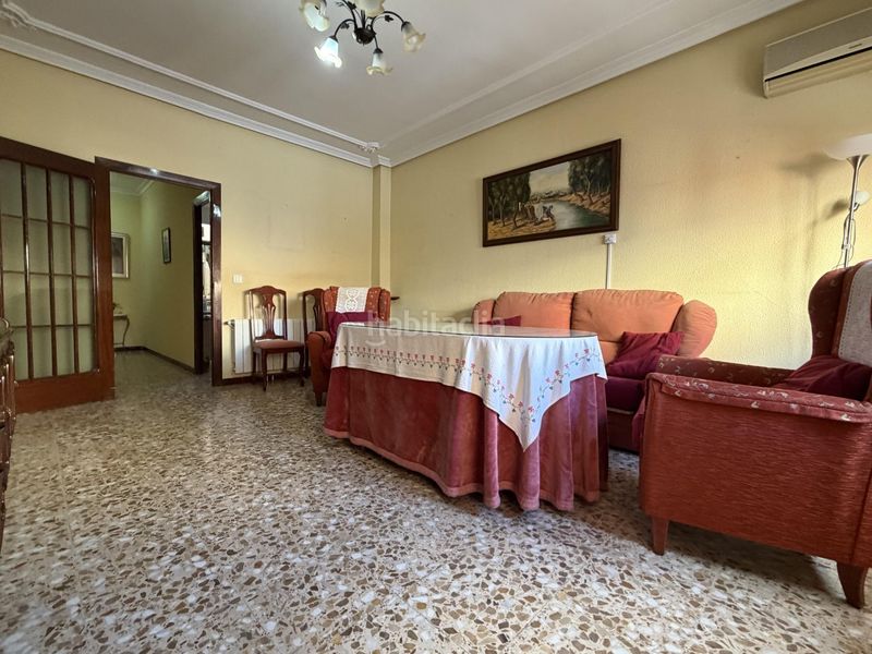 Foto dc798d73-1a3f-48ea-9999-941b37bfa1c0. Pis amb aparcament a Don Benito