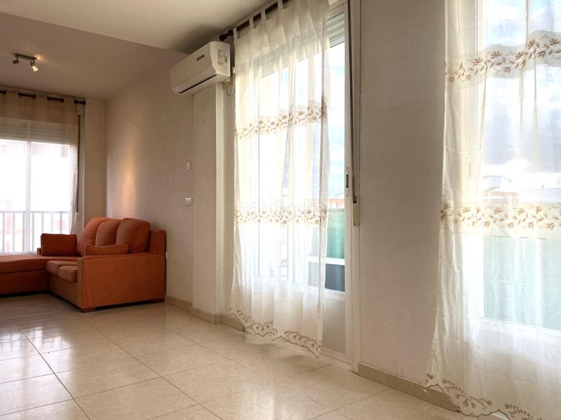 Foto b5e61048-06a4-4ca5-8152-f42f39022135. Apartament amb aparcament a Don Benito