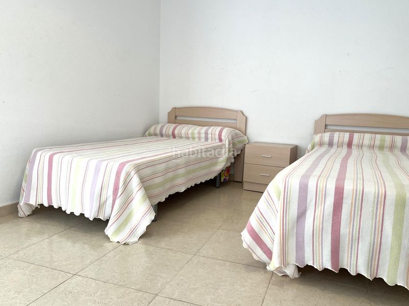 Foto f526aa21-fb0e-4f87-a1af-e42a5d3dbb68. Apartament amb aparcament a Don Benito