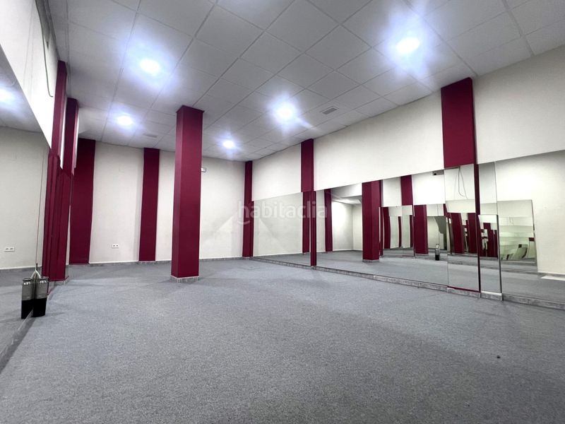 Foto d5f421b1-ef23-4ca9-b12d-8b597ac80c75. Local comercial local en venta en Don Benito