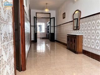House  Calle hernán cortés 14. Vivienda con acceso a 2 calles directamente para entrar a vivir