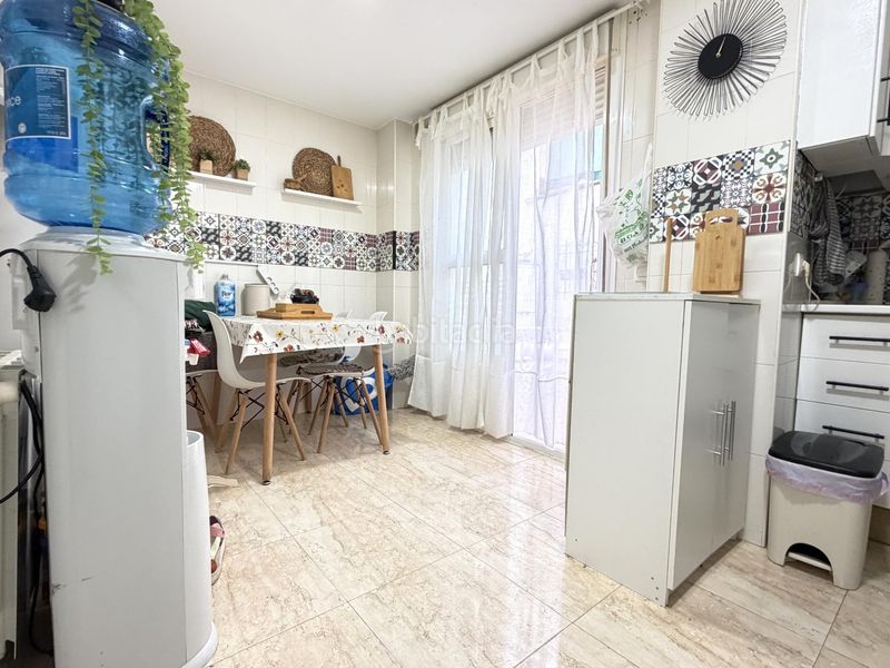 Foto c6a55006-0dbc-4cdf-b0c2-aeeee7c854d7. Pis amb calefacció aparcament a Don Benito