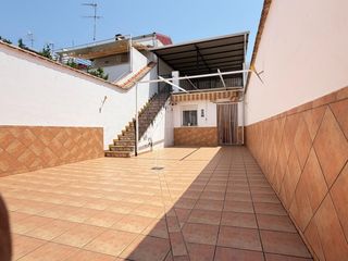 Casa a Don Benito. Media casa para entrar a vivir en don benito