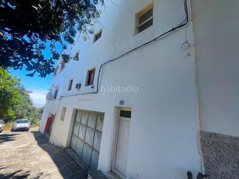 Foto 4262d5dd-8b7b-4662-ab0a-3e789f35468b. Edificio  con dos viviendas en el corazón en Ingenio